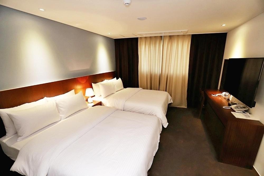 Sea Moon Tourist Hotel Incheon Exterior foto